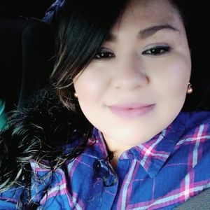 Meet your Posher, Aida